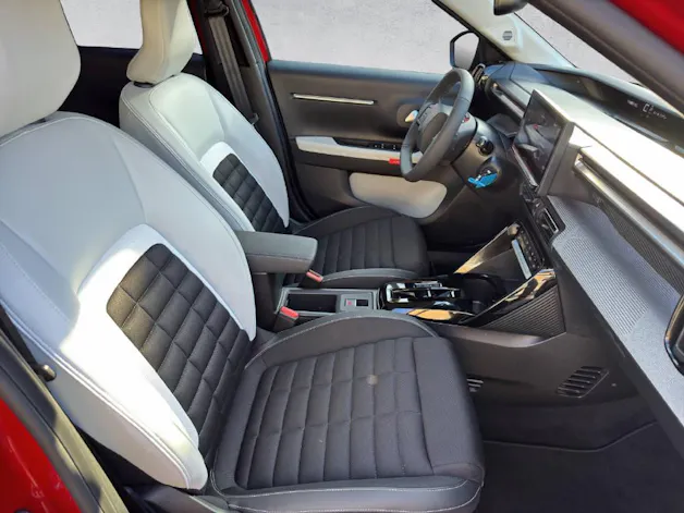 Citroën e-C3 Aircross Max