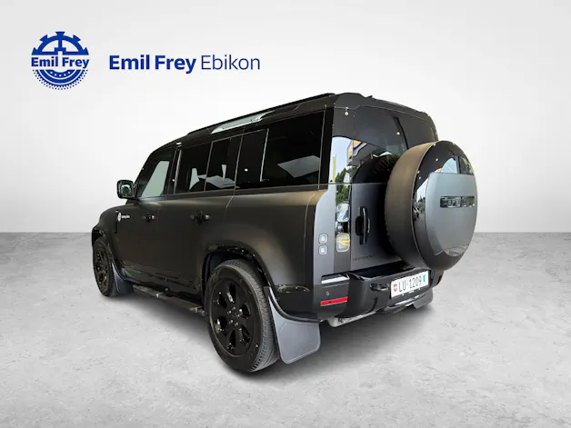Land Rover Defender 110 3.0 D I6 250 X-Dynamic SE