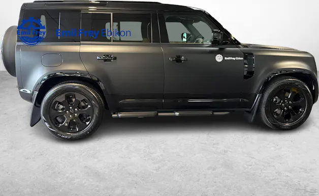 Land Rover Defender 110 3.0 D I6 250 X-Dynamic SE