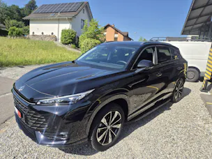 MG HS PHEV Luxury
