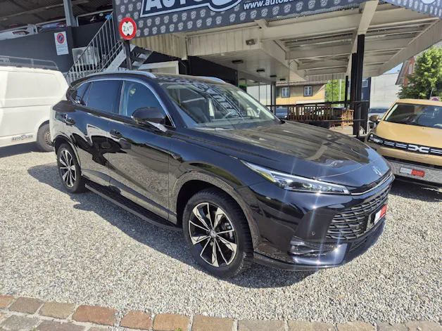 MG HS PHEV Luxury