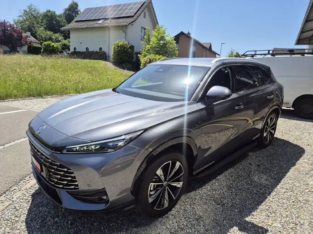 MG HS PHEV Luxury