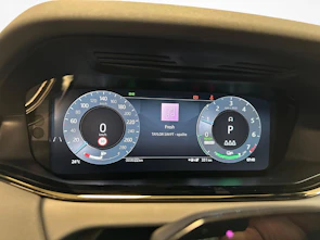 Fahrzeugbild LAND ROVER Range Rover Evoque 1.5 T 270e Hoxton Edition