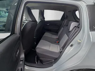 Toyota Yaris 1.5 VVT-i HSD Trend