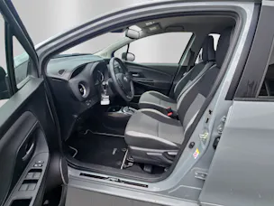 Toyota Yaris 1.5 VVT-i HSD Trend