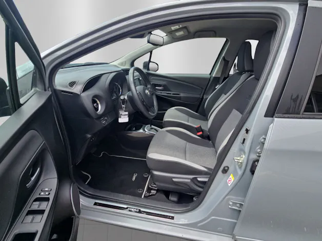 Toyota Yaris 1.5 VVT-i HSD Trend