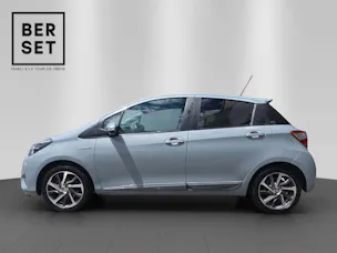 Toyota Yaris 1.5 VVT-i HSD Trend