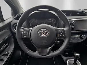 Toyota Yaris 1.5 VVT-i HSD Trend