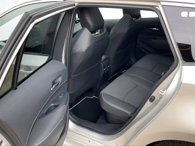 Toyota Corolla Touring Sports 2.0 HSD Premium