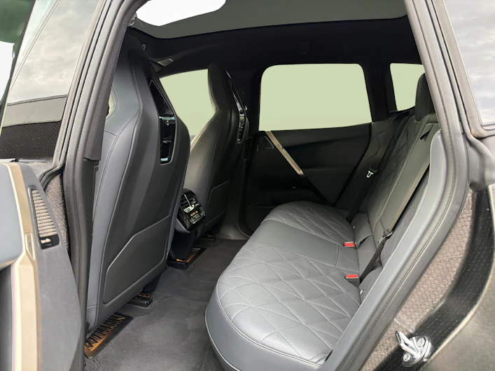 Fahrzeugbild BMW iX