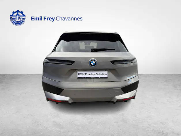BMW iX M60