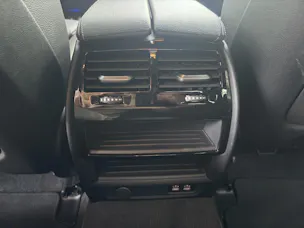 BMW 520d xDrive paddles
