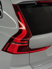 Fahrzeugbild VOLVO XC60 2.0 B5 MH Black Edition AWD