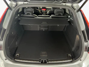 Fahrzeugbild VOLVO XC60 2.0 B5 MH Black Edition AWD