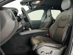 https://vehicle.imgix.net/4326024/fa773e5b-4553-45dc-9fc9-589a7d8f382a.jpg