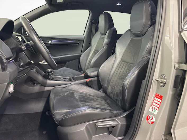 Fahrzeugbild SKODA KAROQ