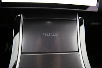 https://vehicle.imgix.net/4326043/fa181f6b-6756-4485-95f6-c7fb2d7460be.jpg