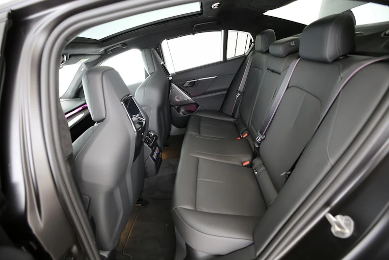 immagine del veicolo BMW 5 SERIES