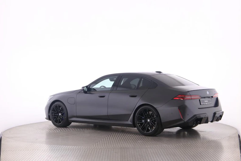 immagine del veicolo BMW 5 SERIES