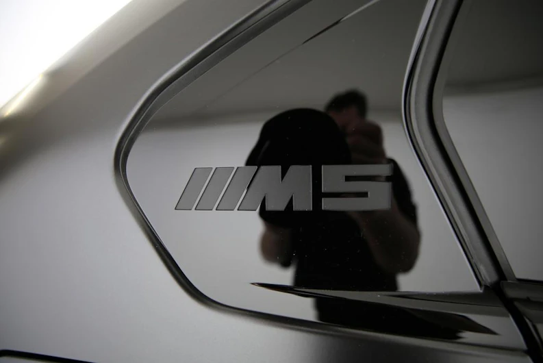 immagine del veicolo BMW 5 SERIES