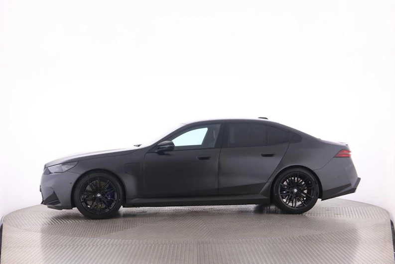 immagine del veicolo BMW 5 SERIES
