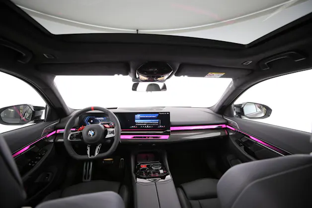BMW M5 xDrive