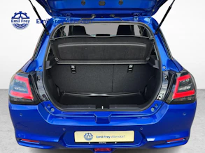 https://vehicle.imgix.net/4326080/4aa57a91-0d51-4a90-858f-1d41eba893b5.jpg