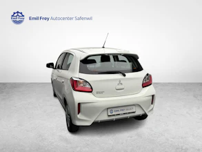 https://vehicle.imgix.net/4326115/53110263-3f44-492b-a696-be58823c1e61.jpg