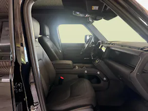 Land Rover Defender 110 2.0 P300e X-Dynamic HSE