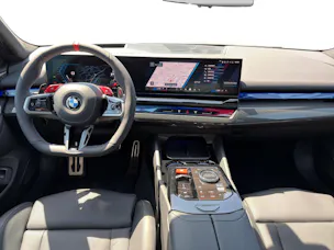 BMW M5 xDrive Touring