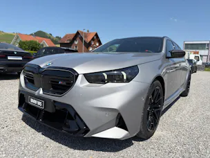BMW M5 xDrive Touring