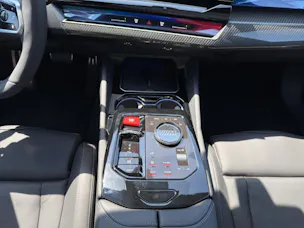 BMW M5 xDrive Touring