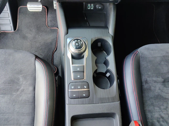 Fahrzeugbild FORD KUGA
