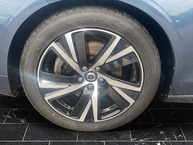 Volvo V90 2.0 B5 R-Design AWD