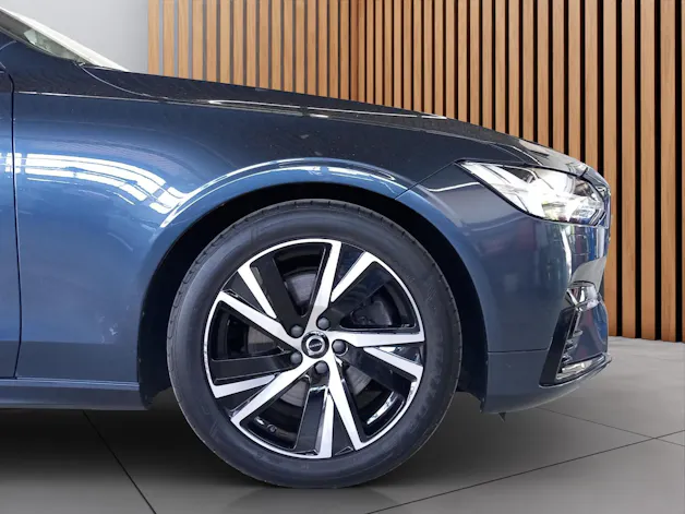 Volvo V90 2.0 B5 R-Design AWD