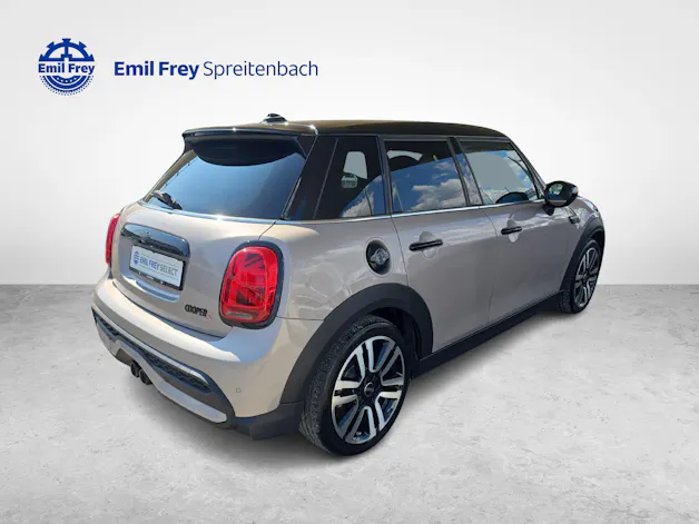 Mini F55 2.0i Cooper S SDKG / ab 3,9% Leasing bei Abschluss einer Protect Autoversicherung