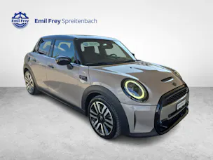 Mini F55 2.0i Cooper S SDKG / ab 3,9% Leasing bei Abschluss einer Protect Autoversicherung