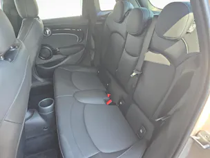 Mini F55 2.0i Cooper S SDKG / ab 3,9% Leasing bei Abschluss einer Protect Autoversicherung