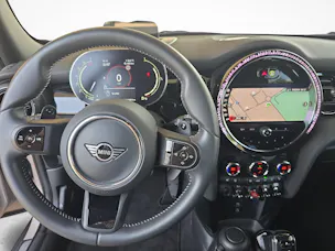 Mini F55 2.0i Cooper S SDKG / ab 3,9% Leasing bei Abschluss einer Protect Autoversicherung