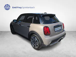 Mini F55 2.0i Cooper S SDKG / ab 3,9% Leasing bei Abschluss einer Protect Autoversicherung