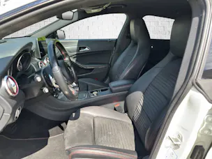 Mercedes-Benz CLA 250 AMG Line 4m Shooting Brake