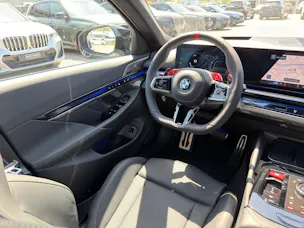 BMW M5 xDrive Touring