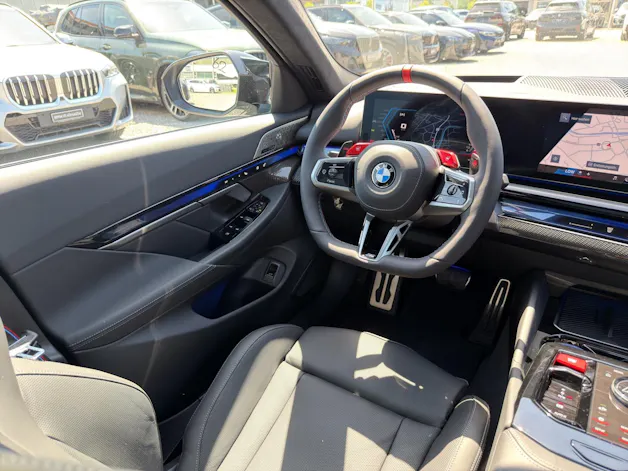 BMW M5 xDrive Touring
