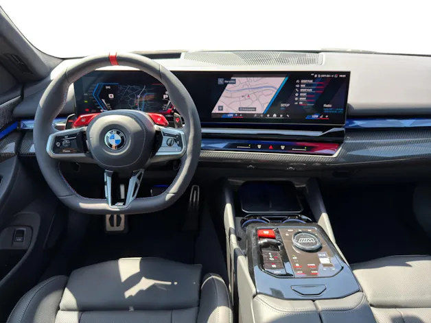 BMW M5 xDrive Touring