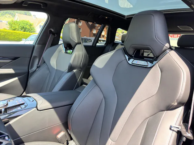 BMW M5 xDrive Touring