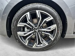Mitsubishi Colt 1.6 HEV Intense / Jetzt mit attraktivem 1.9% Leasing!