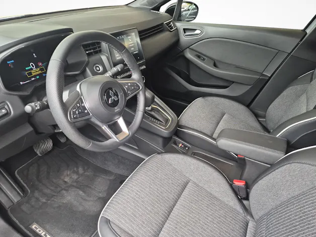 Mitsubishi Colt 1.6 HEV Intense / Jetzt mit attraktivem 1.9% Leasing!