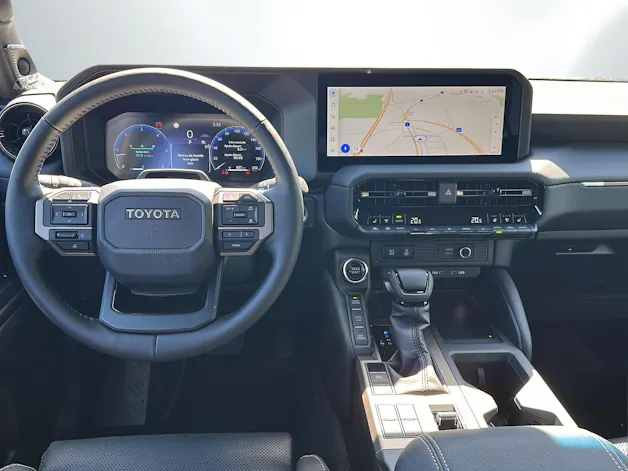 Toyota Land Cruiser 2.8 D 48V Invincible