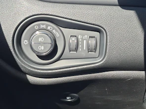 Fahrzeugbild JEEP Renegade 1.3 S 4xe / Jetzt mit attraktivem 1.9% Leasing!