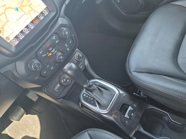 Jeep Renegade 1.3 S 4xe / Jetzt mit attraktivem 1.9% Leasing!